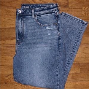 American Eagle Mom Jeans